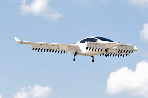 Wkrótce w Hiszpanii mają rozpocząć się testy demonstratora technologii samolotu eVTOL 5. generacji PHX2 / Zdjęcie: Lilium