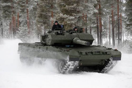 Przewagą Leoparda 2A7 dla Norwegów może być lepsze opancerzenie i znajomość starszej generacji tych czołgów...
