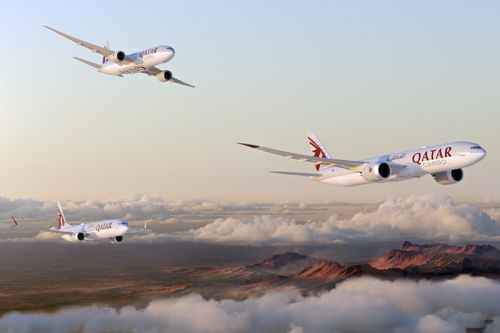 Wizualizacja nowych nabytków Qatar Airways. Formację prowadzi 777-8F, za którym lecą 777F (na górze) i  737-10 / Ilustracja: Boeing