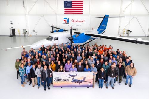 Pracownicy Textron Aviation zaangażowani w proces certyfikacji samolotu Cessna SkyCourier / Zdjęcie: Textron Aviation