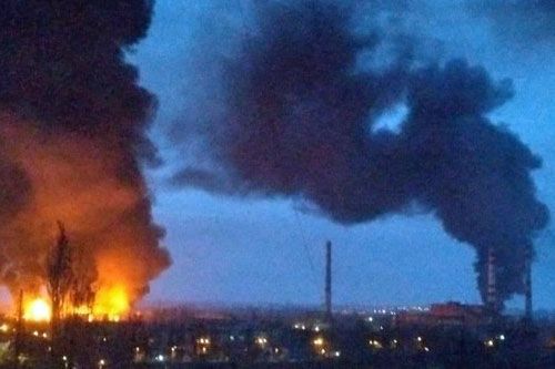 Płonące po rosyjskim ataku magazyny paliwa pod Odessą / Zdjęcie: Twitter