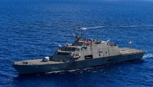 Planowana redukcja zakłada wycofanie aż 9 stosunkowo nowych, lecz sprawiających problemy okrętów LCS typu Freedom / Zdjęcie: US Navy