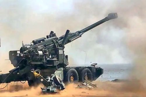 Szacuje się, że Indie mogą nabyć nawet 1580 haubic ATAGS kal. 155 mm, które zastąpią haubice FH-77B / Zdjęcie: Tata Advanced Systems