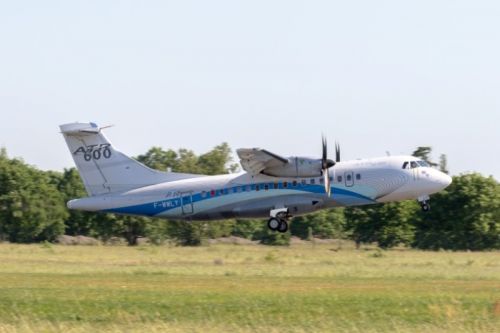 Pierwszy lot ATR 42-600S w konfiguracji przejściowej trwał 2 h 15 min / Zdjęcie: ATR