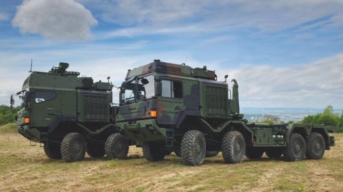 Ciężarówki RMMV HX i RMMV UTF są zbliżone konstrukcyjnie, co upraszcza logistykę i obsługę / Zdjęcie: Rheinmetall