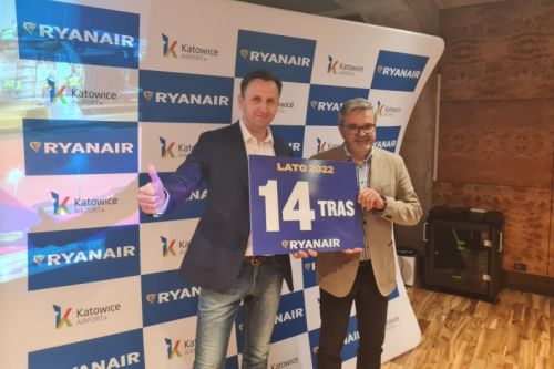 W sezonie Lato 2022 Ryanair zaoferuje z Katowic 14 tras, w tym 1 nową (do Wenecji) / Zdjęcie: Ryanair