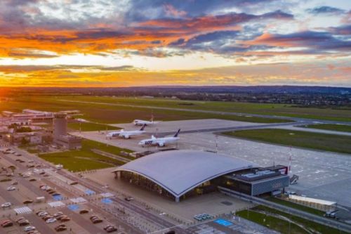 W miesiącach wakacyjnych port lotniczy w Jasionce obsługiwać będzie 23 trasy do 12 krajów / Zdjęcie: Port lotniczy Rzeszów-Jasionka