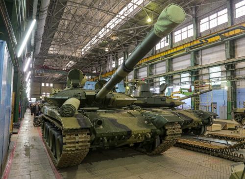 Dostawę T-90M zrealizowano mimo zachodnich sankcji mających uniemożliwić pozyskiwanie za granicą komponentów do produkcji czołgów / Zdjęcie: Uralwagonzawod