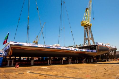 Desantowiec jest budowany na podstawie włosko-katarskiego porozumienia z 2016. Zamówienie na okręt złożono jednak rok później / Zdjęcie: Fincantieri
