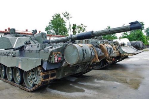 W Polsce będzie stacjonować kompania czołgów British Army etatowo licząca 18 czołgów Challenger 2 / Zdjęcie: MON