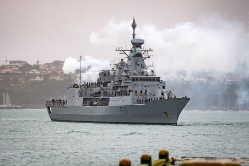 Fregata HMNZS Te Mana wyposażona została w zestaw nowych sensorów, środków samoobrony i zmodernizowany system zarządzania walką / Zdjęcie: Royal New Zealand Navy