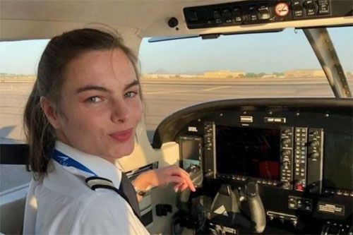 21-letnia Brytyjka Oriana Pepper – pilotka, która zmarła po ukąszeniu komara / Zdjęcie: Twitter