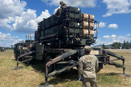 Sojusznicze baterie systemu Patriot chronią Słowacką przestrzeń powietrzną po przekazaniu słowackiej baterii S-300 Ukrainie / Zdjęcie: US Army