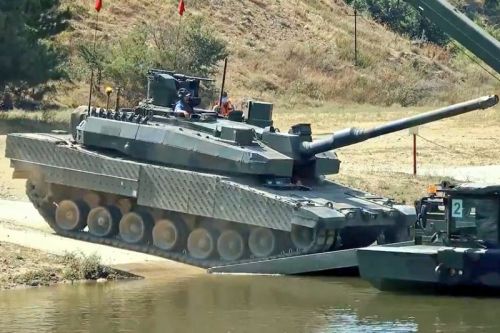 Zgodnie z obecnymi planami czołgi Altay mają wejść do służby w siłach zbrojnych Turcji najwcześniej w 2025 / Zdjęcie: Twitter