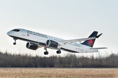 Air Canada odebrały pierwszego A220-300 w grudniu 2019, stając się pierwszym użytkownikiem tego modelu w Ameryce Północnej / Zdjęcie: Airbus 