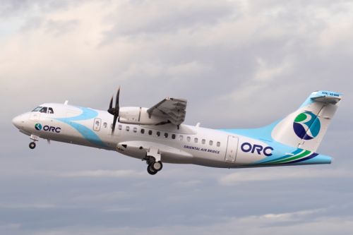 Pierwszy ATR 42-600 w nowym malowaniu Oriental Air Bridge / Zdjęcie: ATR