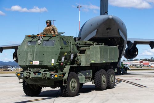 Zestawy HIMARS mają wejść do służby w Australian Army w latach 2026-2027 / Zdjęcie: MO Australii