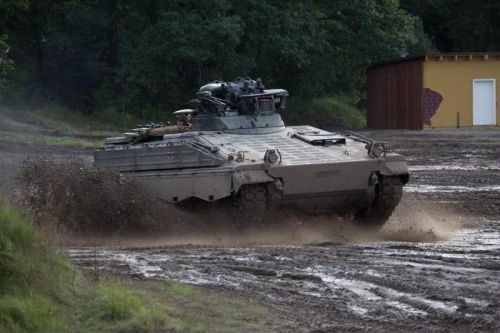 Nie podano ile bwp Marder zamierzają przekazać Ukrainie Niemcy. Wcześniej mówiło się o ok. 60 pojazdach z zasobów przemysłu, z czego 32 w pełni sprawne mogłyby trafić do walki / Zdjęcie: Bundeswehr