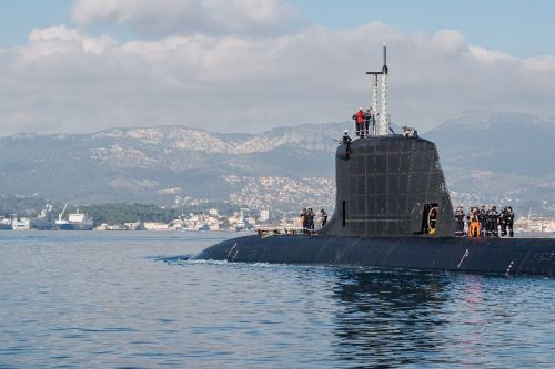 OP Suffren przez miesiąc operował w ramach lotniskowcowej grupy bojowej Task Force 473 na Morzu Śródziemnym / Zdjęcie: Marine Nationale