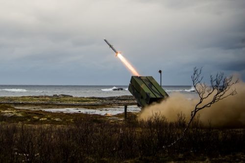 Zestaw NASAMS zamówiony do Kanadyjczyków dołączy do zestawów przekazanych przez USA / Zdjęcie: Raytheon