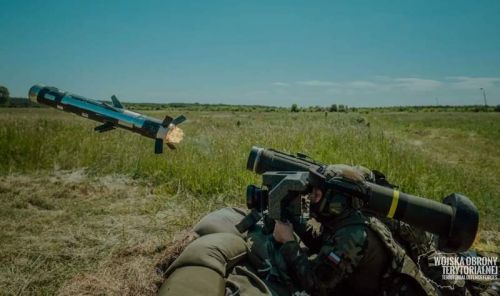 Wraz z podpisaniem aneksu do 2026 liczba modułów celowniczo-startowych Javelinów w WOT wzrośnie do 110, a liczba pocisków FGM-148F do 680 / Zdjęcie: WOT