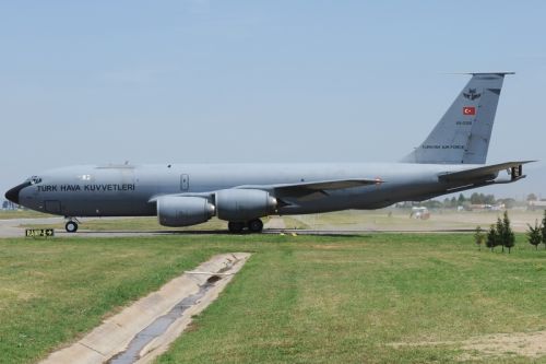 Tureckie stacjonują KC-135R Stratotanker w bazie lotniczej İncirlik i wchodzą w skład 101. Eskadry / Zdjęcie: Field Aerospace