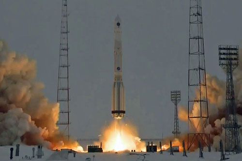 Rakieta nośna Proton-M startuje z kosmodromu Bajkonur z satelitą Elektro-L / Zdjęcie: Roskosmos