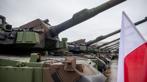 Umowy łączą się z planami MON w sprawie pozyskania dodatkowych 624 armatohaubic K9PL i 820 dodatkowych czołgów K2PL współprodukowanych przez polski przemysł / Zdjęcie: MON