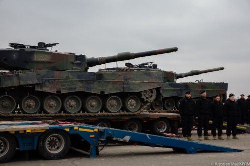 Ukraińskie załogi Leopardów 2A4 są szkolone w Polsce, a załogi Leopardów 2A6 w Niemczech / Zdjęcie: Kancelaria Prezesa Rady Ministrów