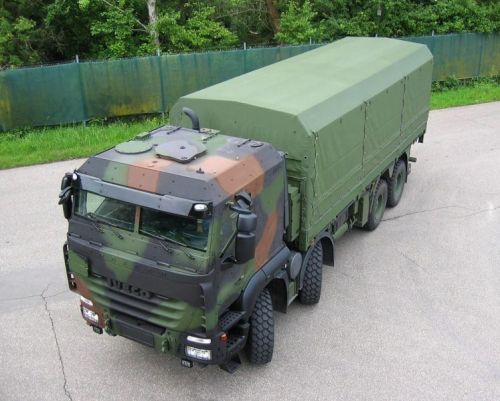 Ciężarówki Iveco Trakker zostaną zamówione na podstawie umowy ramowej ze stycznia 2021 / Zdjęcie: Iveco Defence Vehicles.