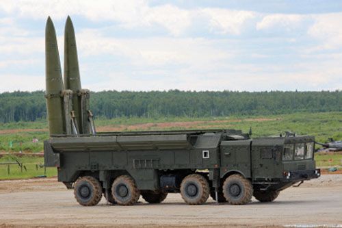 Wyrzutnia operacyjno-taktycznego kompleksu rakietowego Iskander / Zdjęcie: Rosoboroneksport