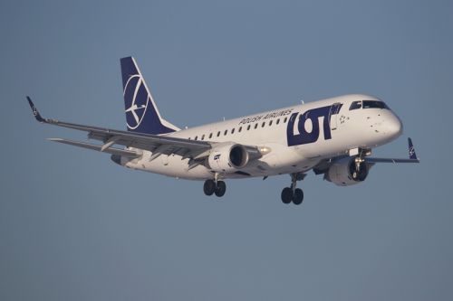 Loty PLL LOT na trasie Kraków-Bydgoszcz mają być obsługiwane przez samoloty odrzutowe Embraer E-Jet / Zdjęcie: Marcin Sigmund