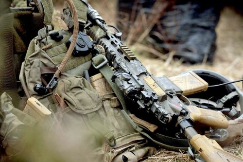 Karabinek szturmowy Heckler & Koch HK416 A7 używany przez estońskie siły specjalne / Zdjęcie: Facebook