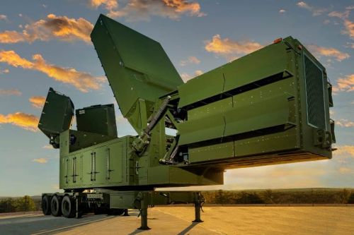 Przedsiębiorstwa polskiego przemysłu obronnego mają być zaangażowane w produkcję komponentów, podzespołów i obsługę techniczną radarów GhostEye / Zdjęcie: Raytheon