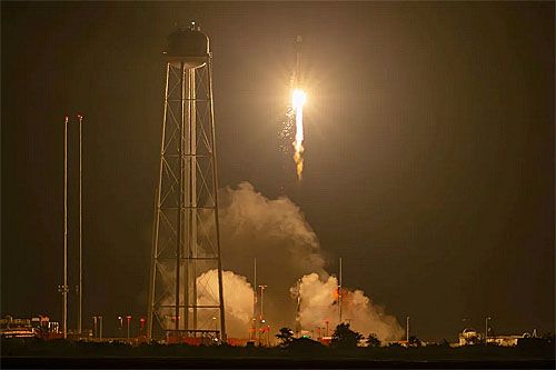Rakieta nośna Electron startuje do misji HASTE 1 / Zdjęcie: Rocket Lab