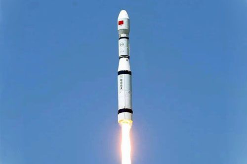 Rakieta nośna CZ-6 z satelitą SY-25 startuje z ośrodka kosmicznego Taiyuan, 20 czerwca 2023 / Zdjęcie: CAST