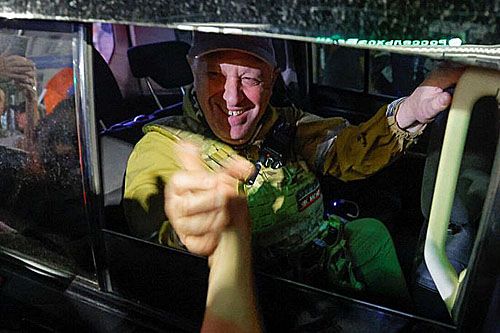 Dowódca i właściciel CzWK Wagner, Jewgienij Prigożin w samochodzie, którym opuścił Rostów nad Donem / Zdjęcie: Telegram