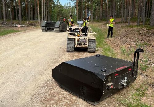 Maksymalna ładowność bezzałogowca to 600 kg, zasięg 40 km, a prędkość to 20 km/h / Zdjęcie: ARX Landsysteme