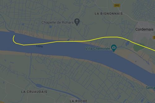 Ostatnia faza lotu samolotu Robin DR.400, który rozbił się, wpadając do Loary / Ilustracja: flightradar24