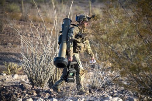 Nowy moduł celowniczo-startowy Javelina jest o 25% lżejszy i o 30% mniejszy od tego w wersji Block 1 / Zdjęcie: US Army