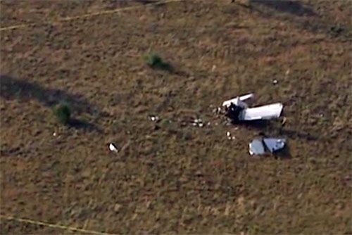 Szczątki samolotu Piper PA-28, który rozbił się tuż po starcie z lotniska Clark Memorial Field w Williams w Arizonie / Zdjęcie: via abc15