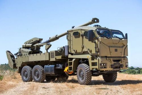 Na bazie izraelsko-rumuńskiego porozumienia Rumuni mogą odpowiadać za ponad 50% montowanych lokalnie armatohaubic ATMOS / Zdjęcie: Elbit Systems