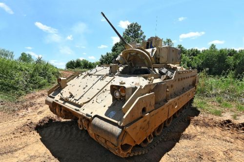 Zakup 89 bwp M2A2 ODS Bradley przez Chorwację jest częściowo finansowany przez USA / Zdjęcie: MO Chorwacji