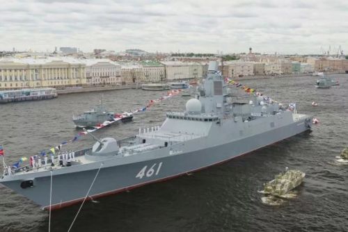 Fregatę uzbrojono Admirał Fłota Kasatonow w 4 pociski systemu Cirkon / Zdjęcie: MO FR