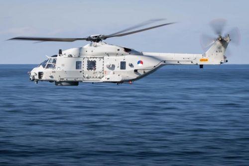 W przeciwieństwie do wielu innych krajów, Holandia nadal eksploatuje NH90. Wchodzą one w skład 860 eskadry stacjonującej w bazie De Kooy, podlegającej Dowództwu śmigłowców bojowych (DHC) / Zdjęcie: MO Holandii