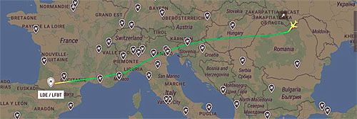 Trasa lotu Boeinga 777-800 zn. rej. UR-AZR nad Europą po przekroczeniu granicy ukraińskiej / Ilustracja: AirNav.RadarBox