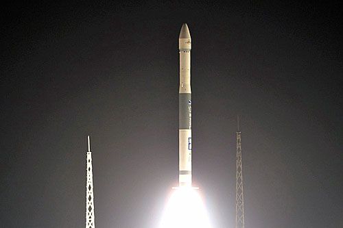 Chińska rakieta nośna Kuaizhou-1A startuje z czterema satelitami pogodowymi konstelacji Tianmu z ośrodka kosmicznego Jiuquan, 5 stycznia 2024 / Zdjęcie: CASIC