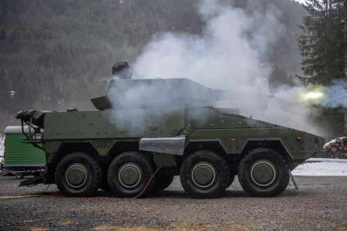 Zestaw Skyranger 30 może być montowany na różnych podwoziach. Poza zaprezentowanym kto Boxer system może się też znaleźć na transporterze Piranha V i bwp KF41 Lynx / Zdjęcie: Rheinmetall