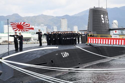 Wszystkie jednostki są wyposażone w akumulatory litowo-jonowe zamiast ołowiowo-kwasowych / Zdjęcie: JMSDF