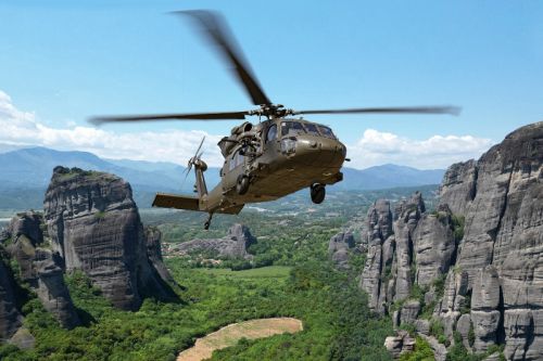 UH-60M pozwolą zastąpić przynajmniej część greckich śmigłowców rodziny UH-1 / Zdjęcie: Lockheed Martin